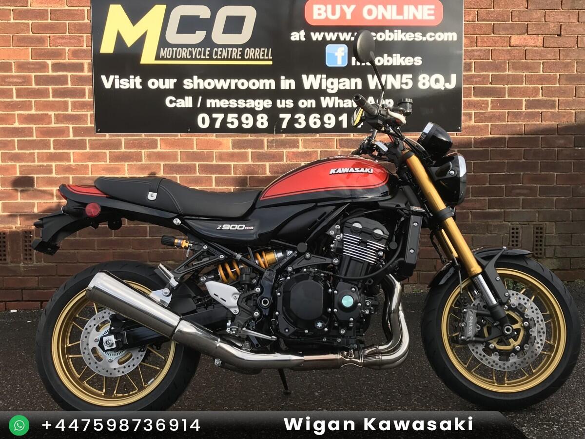 New Kawasaki Z900 RS SE
